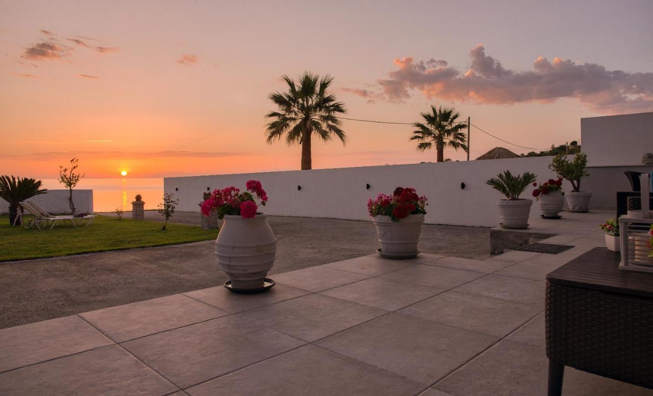 Vrachos Holiday Home Аликанас Екстериор снимка